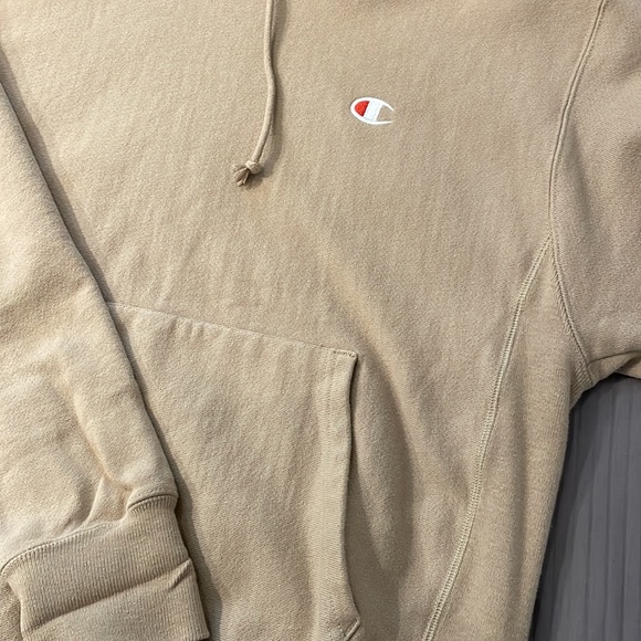 Reverse weave champion beige hoodie - Picture 2 of 10
